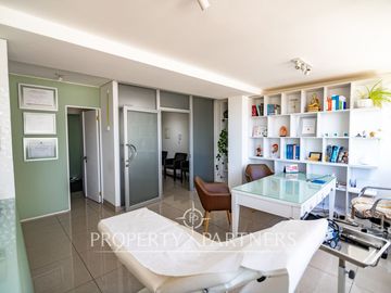 Oficina en venta con edificio Atrium