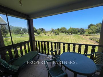 Departamento duplex con vista cancha de golf