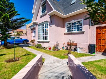 Casa estilo canadiense en venta en El Rosario de Peñuelas