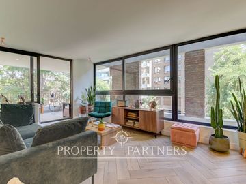 Departamento moderno ubicado en barrio residencial en Providencia