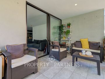 Departamento moderno ubicado en barrio residencial en Providencia