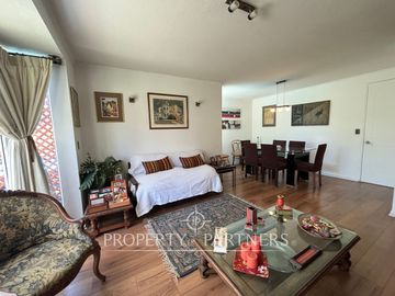 Hermosa y Luminosa casa de 5 dormitorios en condominio, Huechuraba