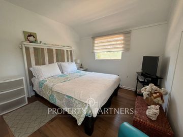 Hermosa y Luminosa casa de 5 dormitorios en condominio, Huechuraba