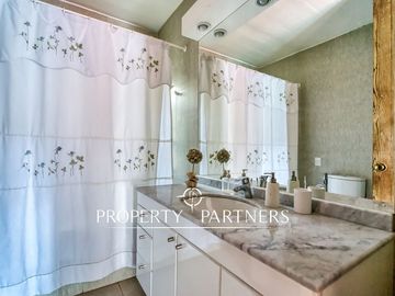EXCEPCIONAL CASA, GRAN TERRENO