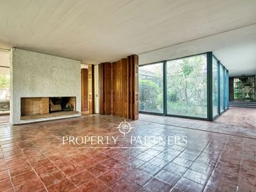 EXCEPCIONAL CASA, GRAN TERRENO