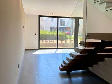 CASA EN VENTA  ALTOZANO EL NUEVO QUERÉTARO