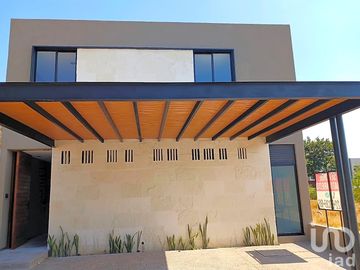 CASA EN VENTA  ALTOZANO EL NUEVO QUERÉTARO