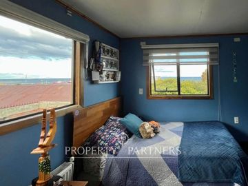 Casa Independiente con Amplio Patio en Sector Sur de Punta Arenas
