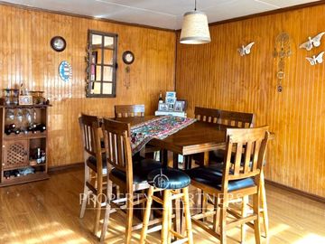 Casa Independiente con Amplio Patio en Sector Sur de Punta Arenas