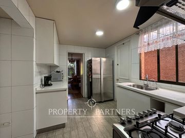 Impecable y Encantadora Casa en Condominio Altos del Carmen , Huechuraba
