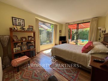 Impecable y Encantadora Casa en Condominio Altos del Carmen , Huechuraba
