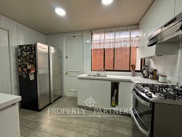 Impecable y Encantadora Casa en Condominio Altos del Carmen , Huechuraba
