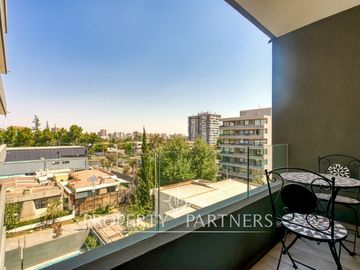 ¡Gran Oportunidad! Amplio y Moderno duplex a pasos del Sport Francés