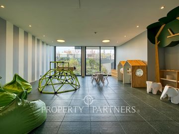¡Gran Oportunidad! Amplio y Moderno duplex a pasos del Sport Francés