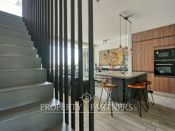 ¡Gran Oportunidad! Amplio y Moderno duplex a pasos del Sport Francés