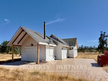 Hermosa Casa en parcela de 10.000 m/2 en La Foresta de Zapallar