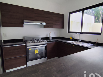 Casa Nueva en Cancún Polígono Sur (4 habitaciones)