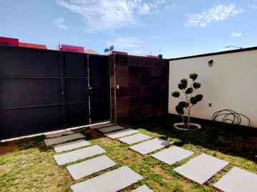 CASA EN VENTA EN PASEOS DE CHAVARRIA,MINERAL DE LA REFORMA ,HGO.