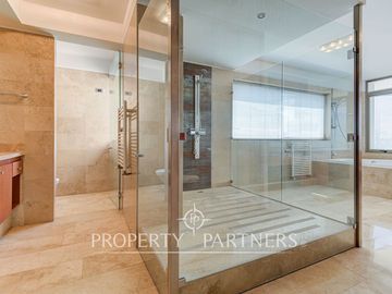 4 dormitorios en suite Cerro San Luis El Golf