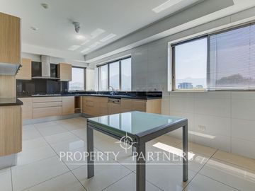 4 dormitorios en suite Cerro San Luis El Golf