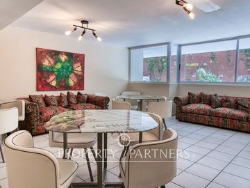 Excelente oportunidad barrio residencial cercano Metro Manquehue