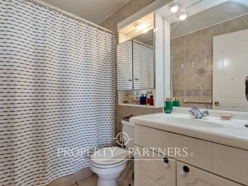 HERMOSO DEPARTAMENTO DUPLEX  A LA VENTA EN EXCLUSIVO CONDOMINIO DE PEÑALOLÉN ALTO