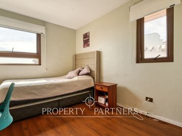 HERMOSO DEPARTAMENTO DUPLEX  A LA VENTA EN EXCLUSIVO CONDOMINIO DE PEÑALOLÉN ALTO