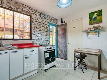 HERMOSA CASA  EN  VENTA DENTRO DE CONDOMINIO EN PEÑALOLÉN