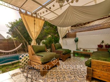 HERMOSA CASA  EN  VENTA DENTRO DE CONDOMINIO EN PEÑALOLÉN