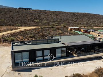 Exclusiva Casa en  de Agua Dulce, Huentelauquen.