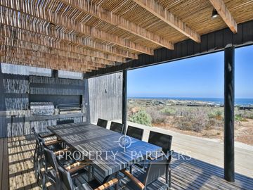 Exclusiva Casa en  de Agua Dulce, Huentelauquen.
