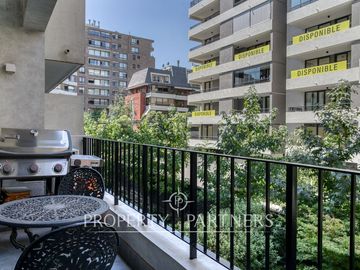 Dúplex en moderno edificio con piscina, Providencia