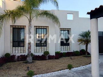 Residencia estilo Toscana en Balcones de Juriquilla - (3)