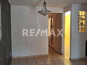 CASA EN VENTA, FRACCIONAMIENTO LA FLORIDA.  - (3)