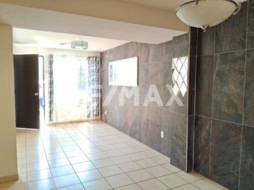 CASA EN VENTA, FRACCIONAMIENTO LA FLORIDA.  - (3)