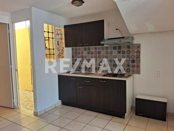 CASA EN VENTA, FRACCIONAMIENTO LA FLORIDA.  - (3)