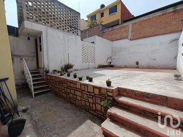 Casa en venta en Residencial El Dorado, Tlanepantla, Estado de México. (SOLO PAGO DE CONTADO)
