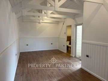 Excelente casa, recien remodelada en sector La Molinera