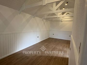 Excelente casa, recien remodelada en sector La Molinera