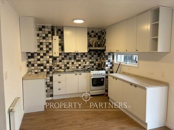 Excelente casa, recien remodelada en sector La Molinera