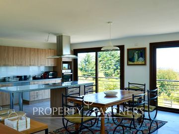 Pichilemu, Casa en Condominio con Increible Vista
