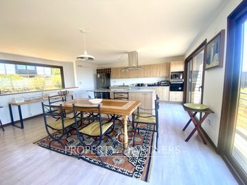 Pichilemu, Casa en Condominio con Increible Vista