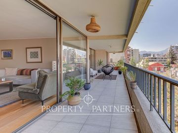 Venta de amplio departamento ubicado en zona residencial de Providencia