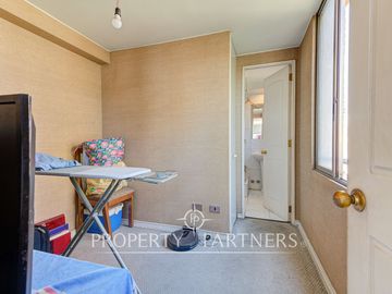 Venta de amplio departamento ubicado en zona residencial de Providencia