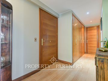 Venta de amplio departamento ubicado en zona residencial de Providencia