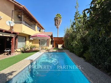 Encantadora y Confortable Casa en Condominio Altos del Carmen, Huechuraba