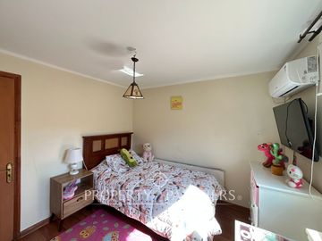 Encantadora y Confortable Casa en Condominio Altos del Carmen, Huechuraba