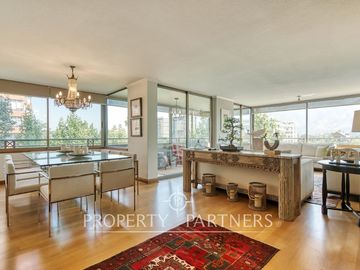 Espectacular e impecable departamento en Av. Pdte. Kennedy, Las Condes
