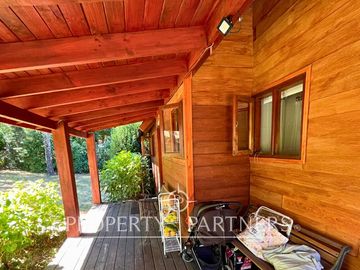 Acogedora casa orilla de lago Panguipulli