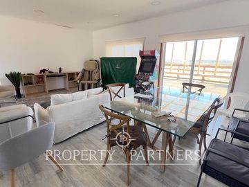 Hermosa Casa en parcela de 18.267 m/2 en La Foresta de Zapallar